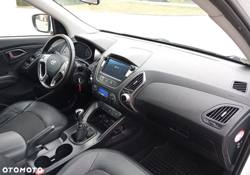 Hyundai ix35 - 14