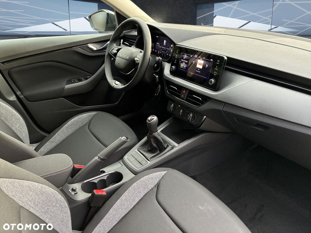 Skoda Scala - 25