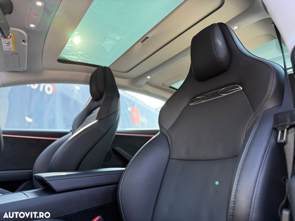 Tesla Model 3 Langstreckenbatterie Allradantrieb Dual Motor Performance - 8