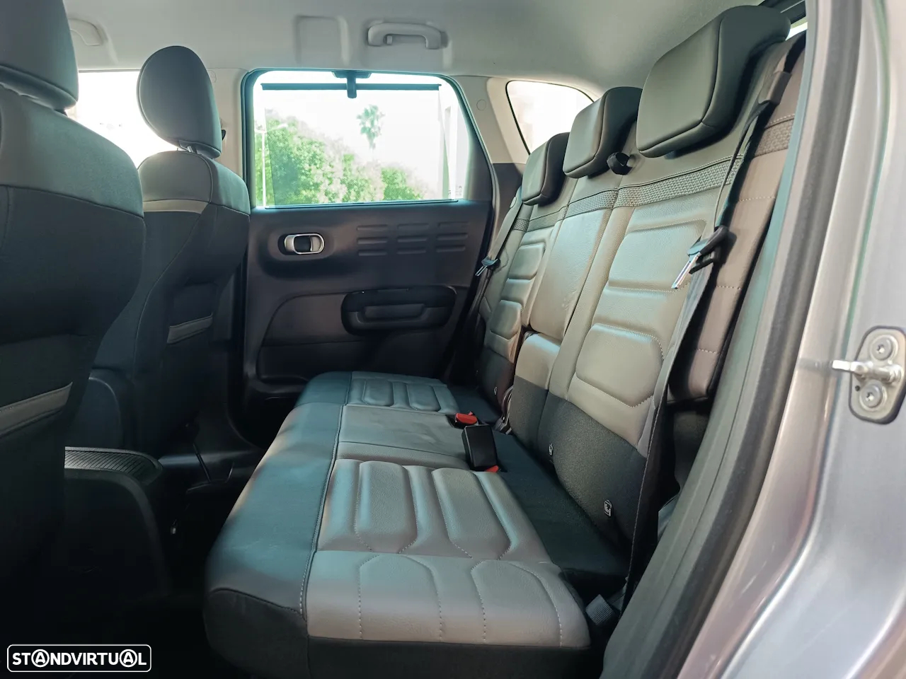 Citroën C3 Aircross 1.2 PureTech Shine EAT6 - 15