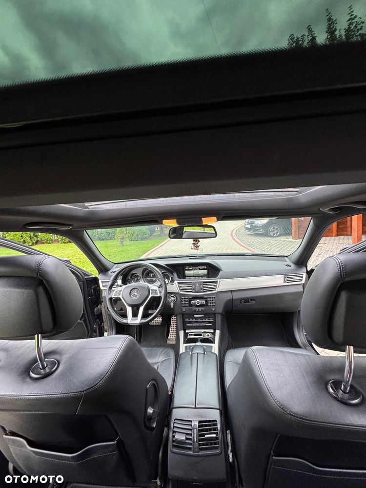 Mercedes-Benz Klasa E 350 CDI DPF 4Matic BlueEFFICIENCY 7G-TRONIC Avantgarde - 24