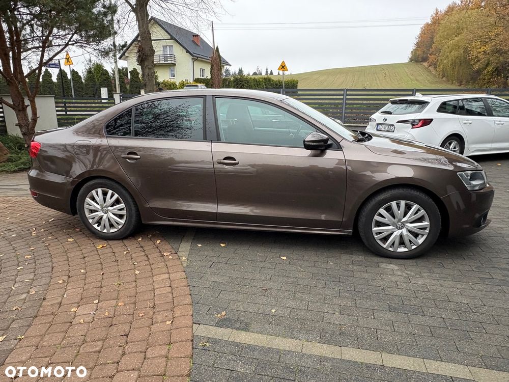 Volkswagen Jetta 1.4 TSI Comfortline - 9