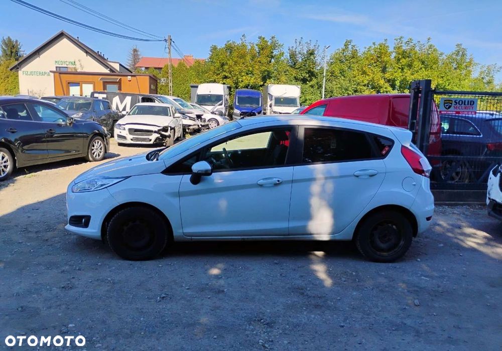 Ford Fiesta - 21