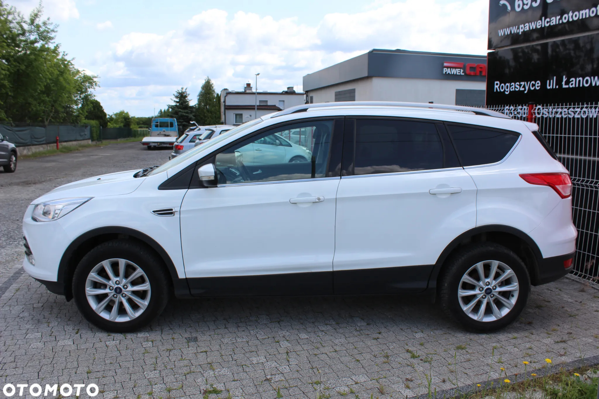 Ford Kuga 2.0 TDCi 2x4 Titanium - 6