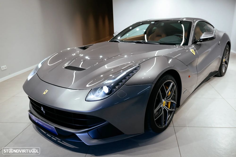 Ferrari F12 Berlinetta 6.3 V12 - 3