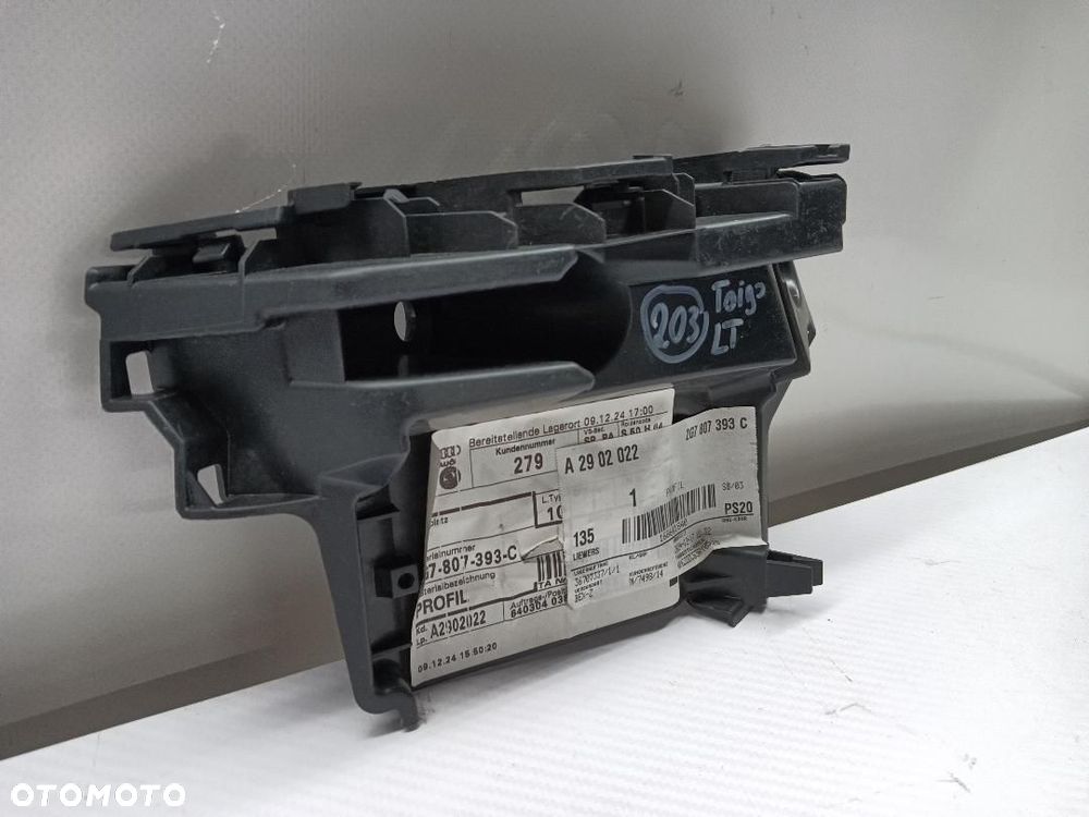 ŚLIZG  ZDERZAKA TYŁ TYLNY LEWY VW TAIGO 2G7807393C - 2
