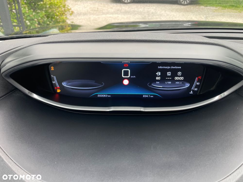 Peugeot 3008 - 11
