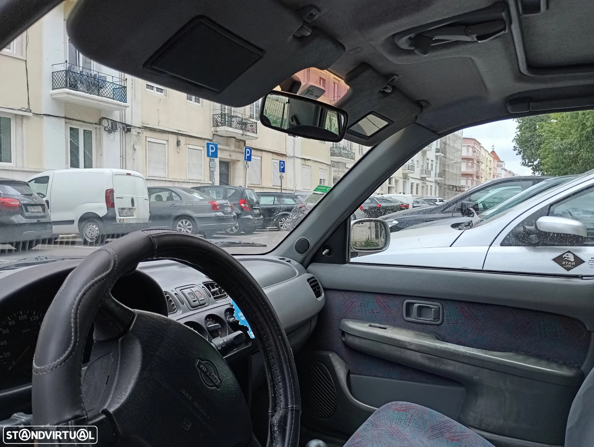 Nissan Micra 1.3 SE - 2