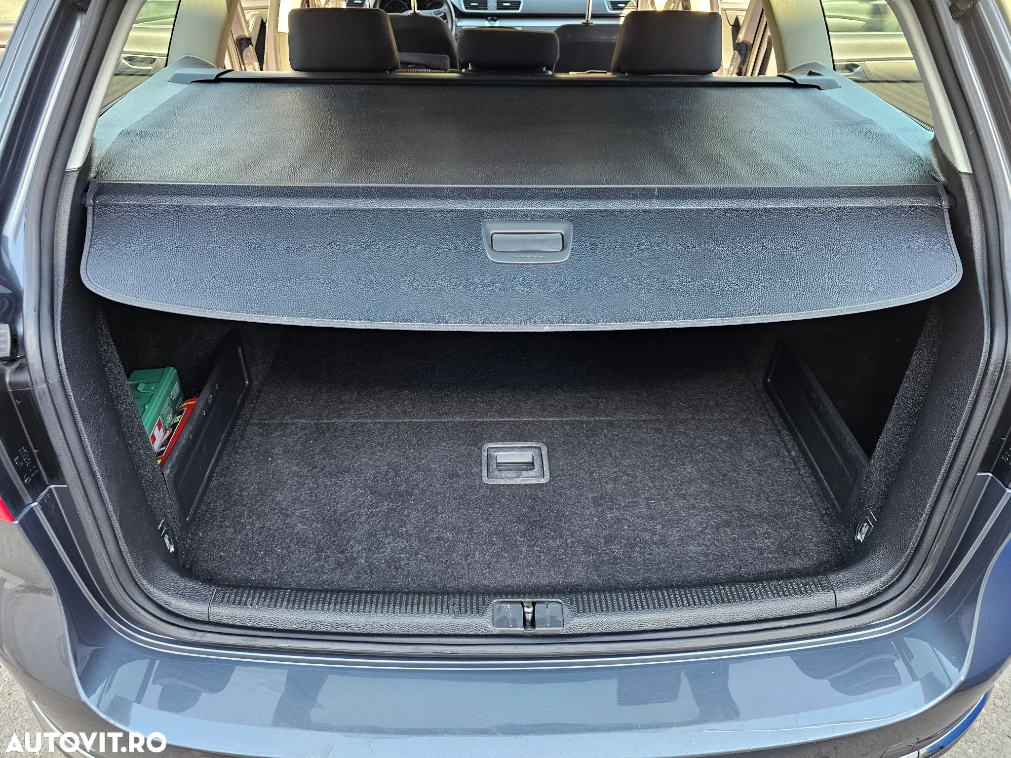 Volkswagen Passat Variant 2.0 TDI BlueMotion Technology Comfortline - 8
