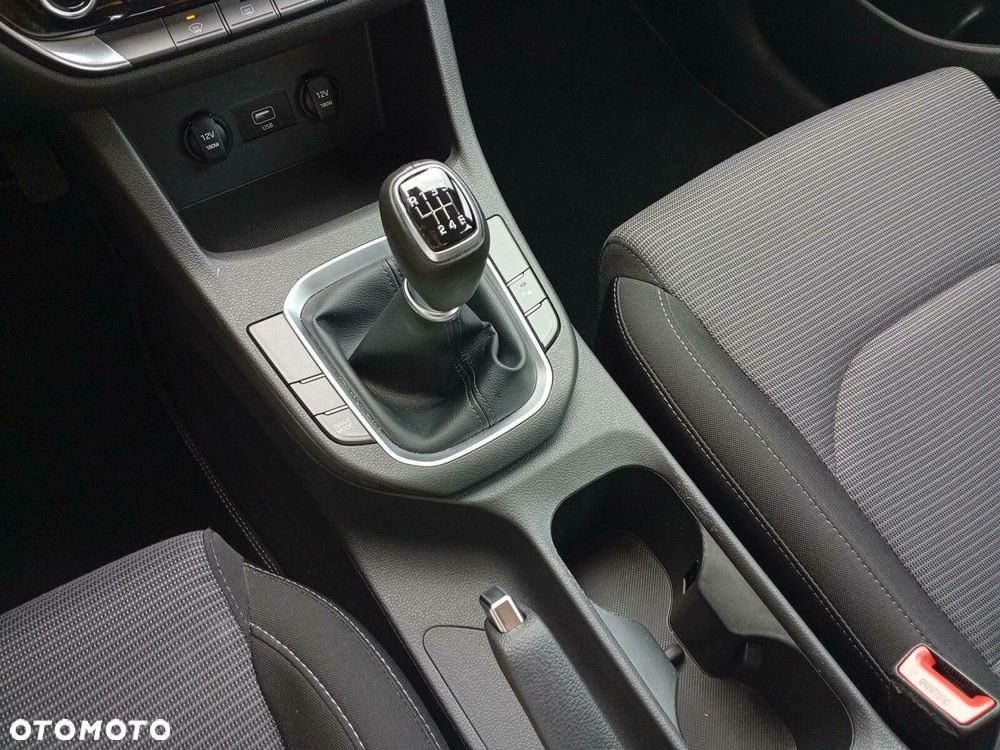 Hyundai i30 1.5 T-GDI 48V Modern - 15