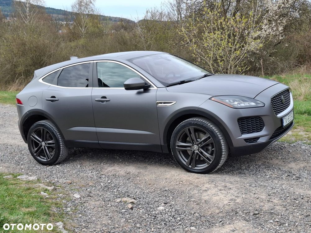Jaguar E-Pace P250 AWD R-Dynamic S - 29