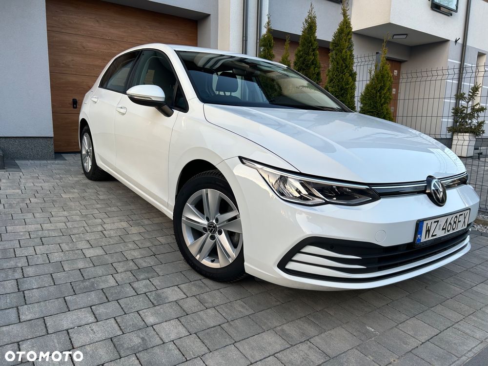 Volkswagen Golf 1.0 eTSI Life DSG - 2