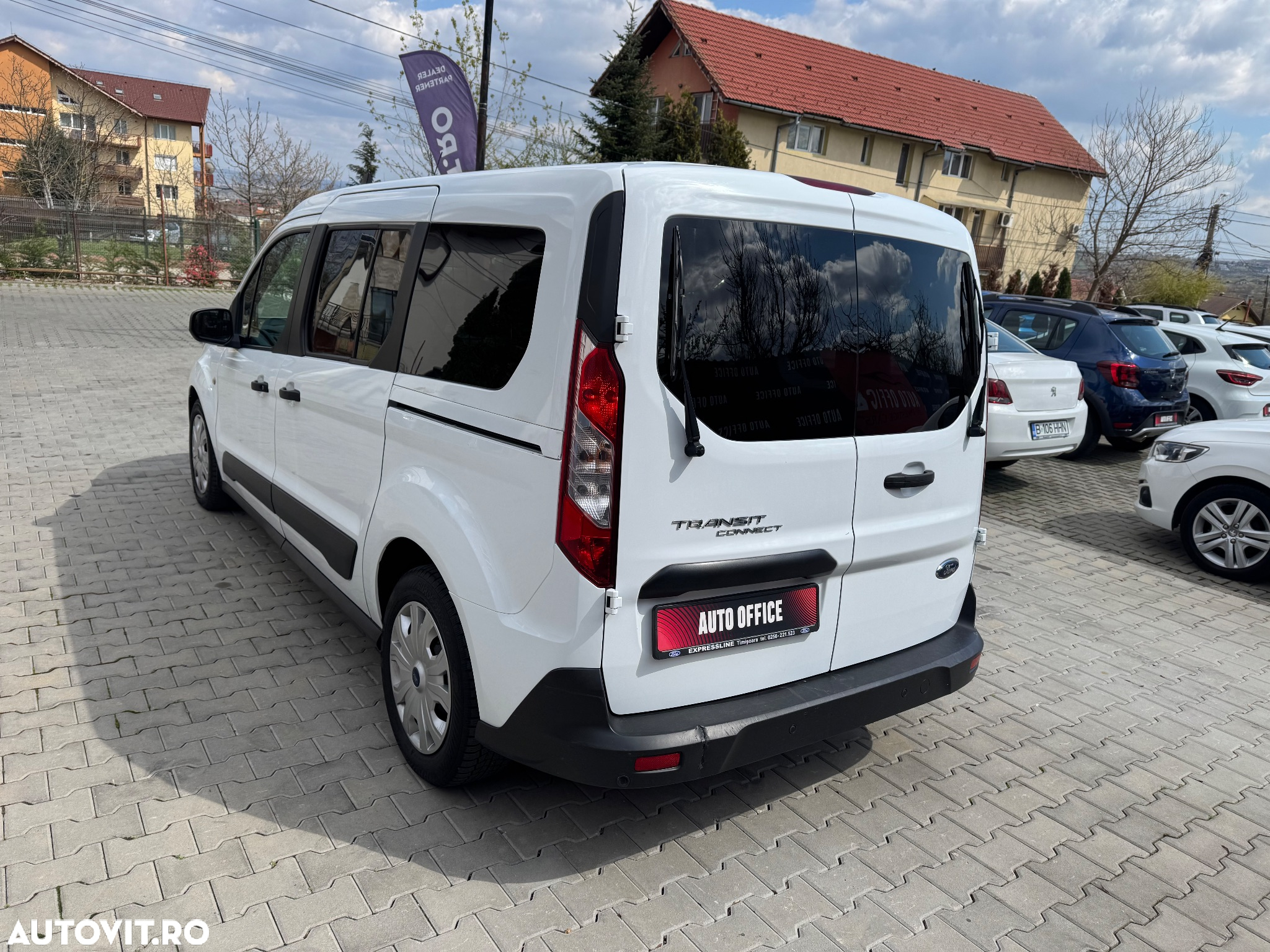 Ford Transit Connect 1.5 EcoBlue 100CP 6MT Kombi L2 Titanium - 7
