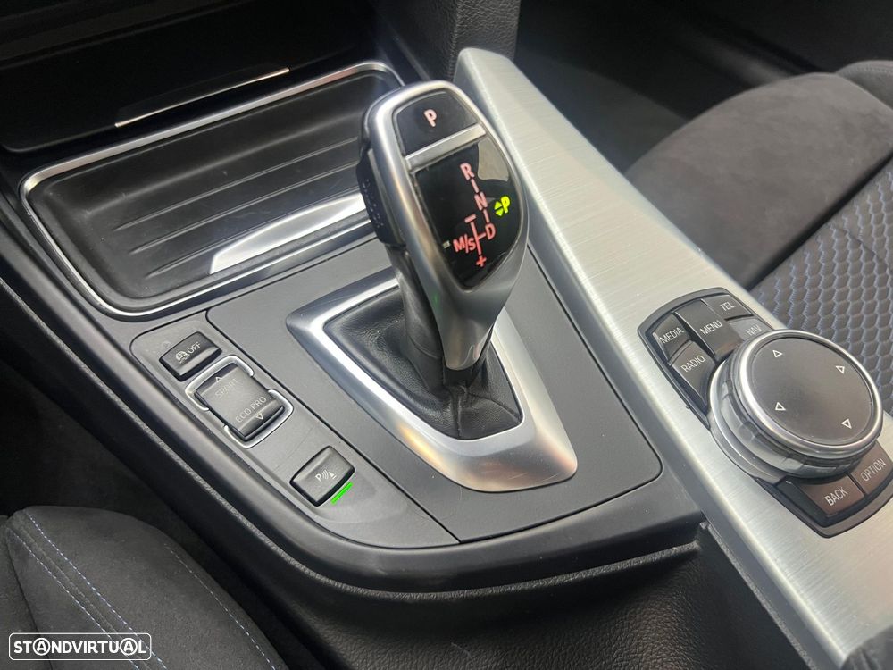 BMW 420 Gran Coupé d Pack M Auto - 38