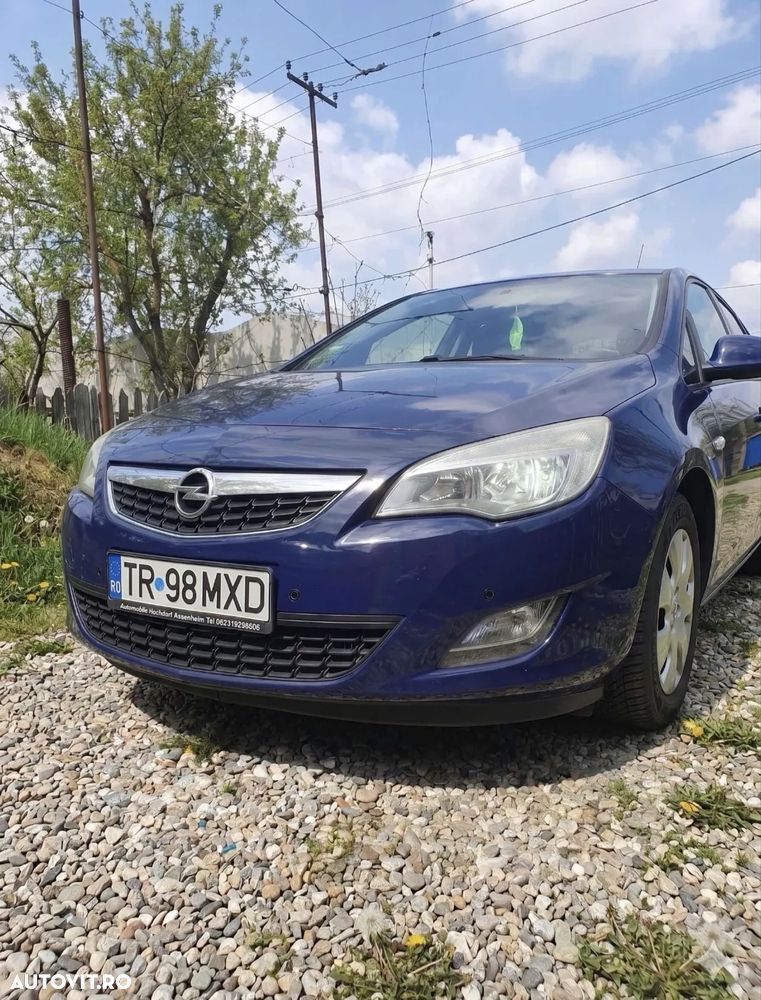 Opel Astra - 1