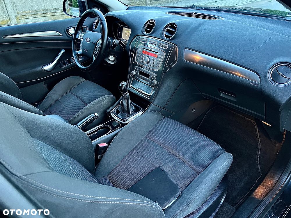 Ford Mondeo - 7