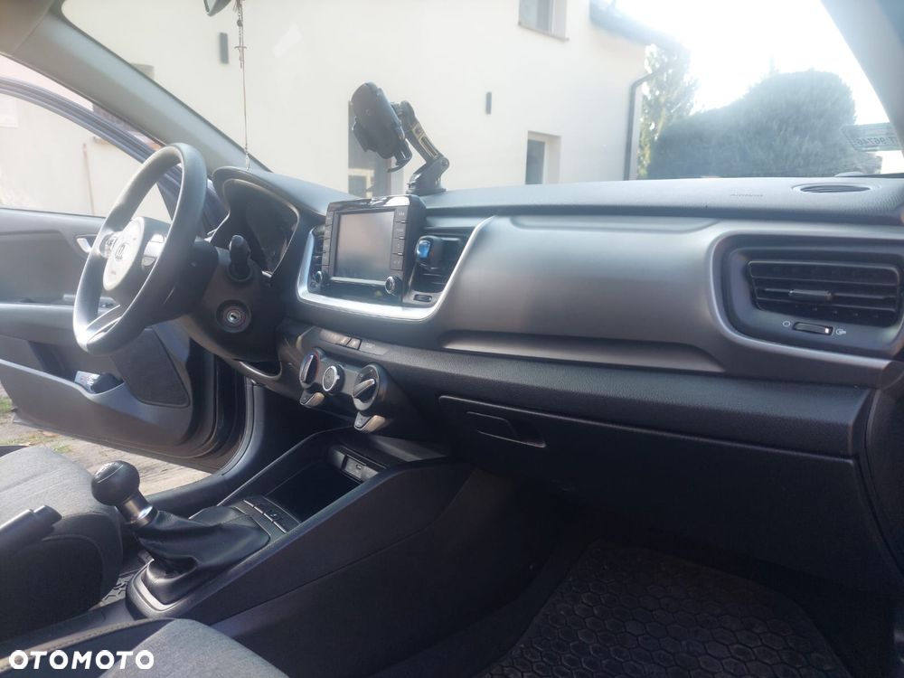 Kia Stonic 1.2 M - 8