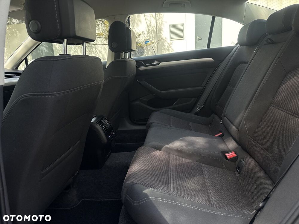 Volkswagen Passat 1.4 TSI BMT ACT Comfortline - 32