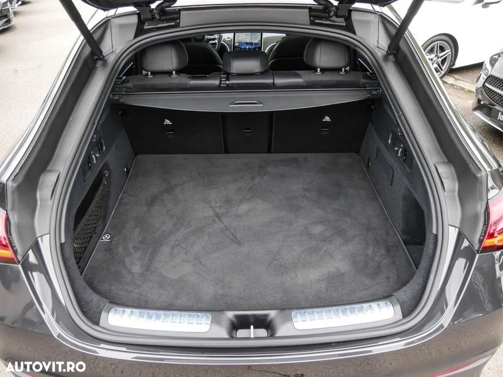 Mercedes-Benz GLC 300 4Matic 9G-TRONIC Edition AMG Line - 12