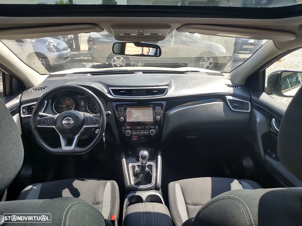 Nissan Qashqai 1.5 dCi N-Connecta Business - 21