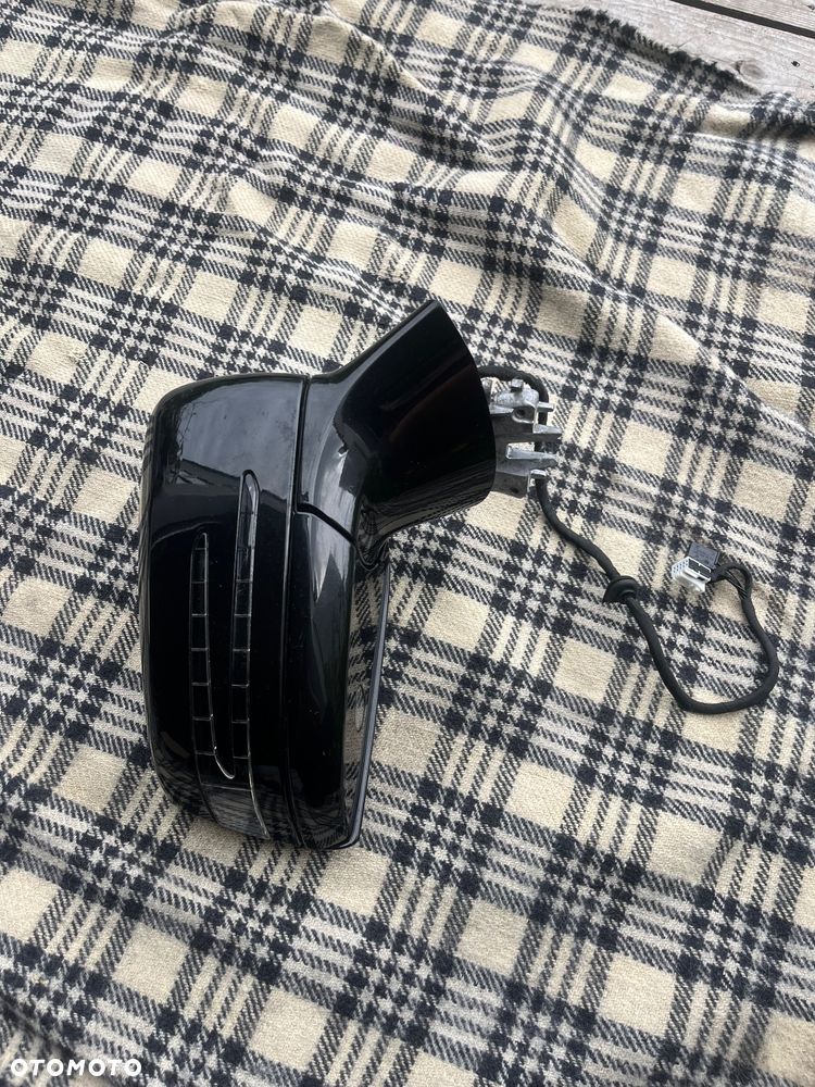 Lusterko Prawe Mercedes CLS W218 11pin EUROPA Igła - 1