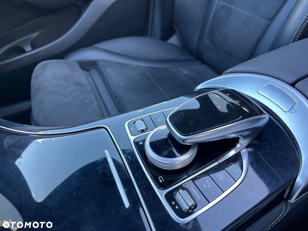 Mercedes-Benz GLC 220 d 4-Matic - 26