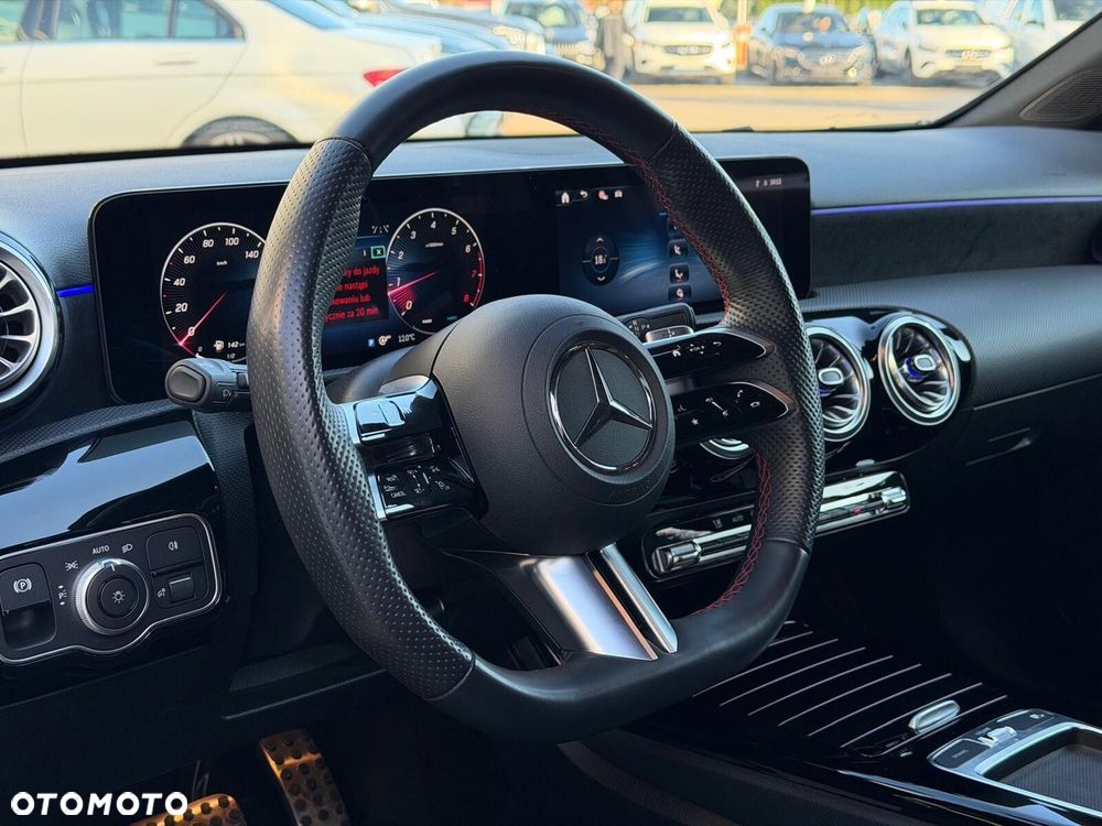 Mercedes-Benz Klasa A 200 AMG Line 7G-DCT - 15