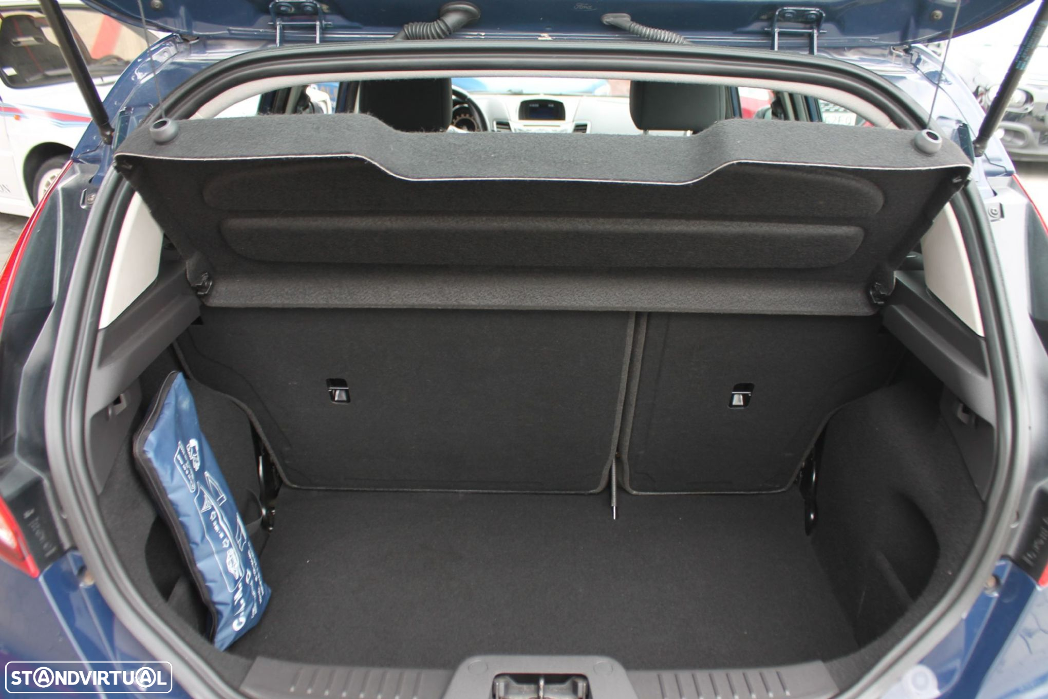 Ford Fiesta 1.5 TDCi Titanium - 9
