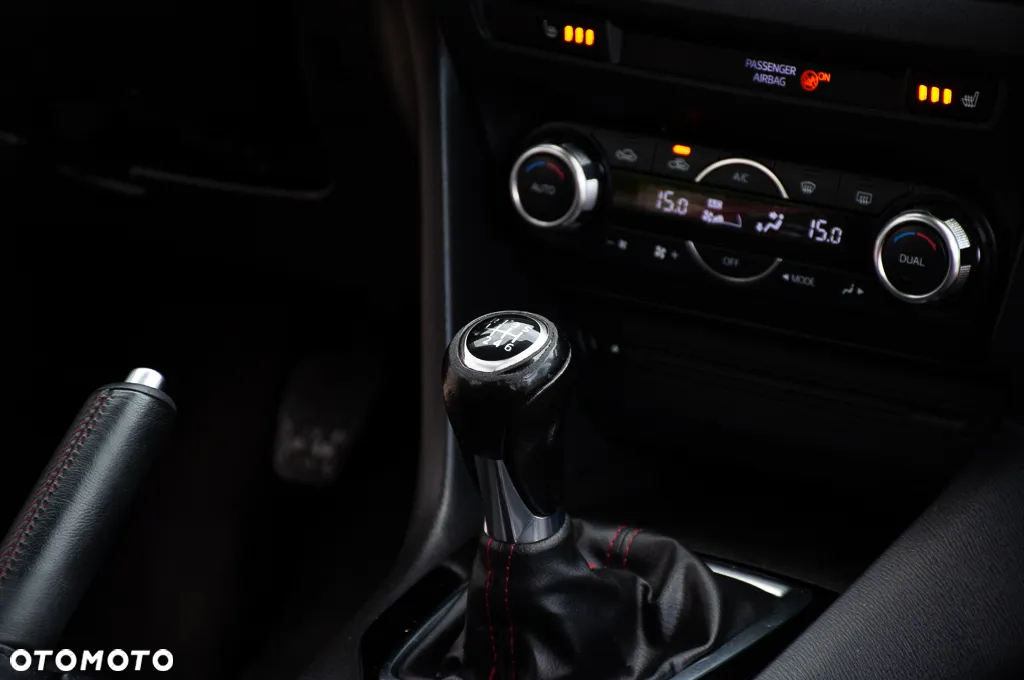 Mazda 3 SKYACTIV-G 120 Exclusive-Line - 27