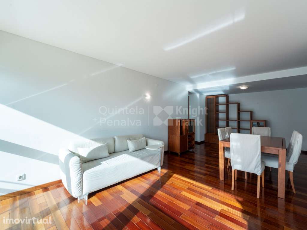 Apartamento T2 para arrendar com vista rio no Parque das Nações - Grande imagem: 2/27