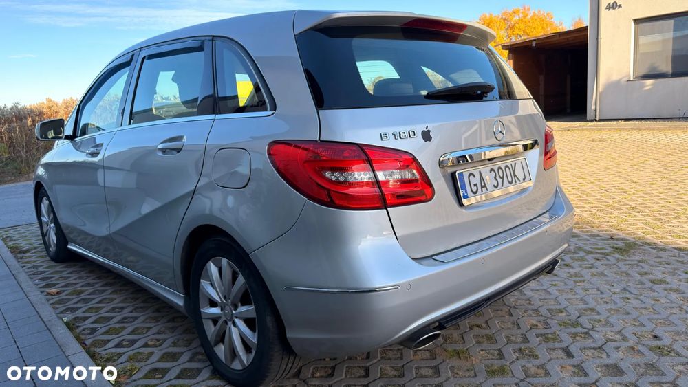 Mercedes-Benz Klasa B 180 - 4
