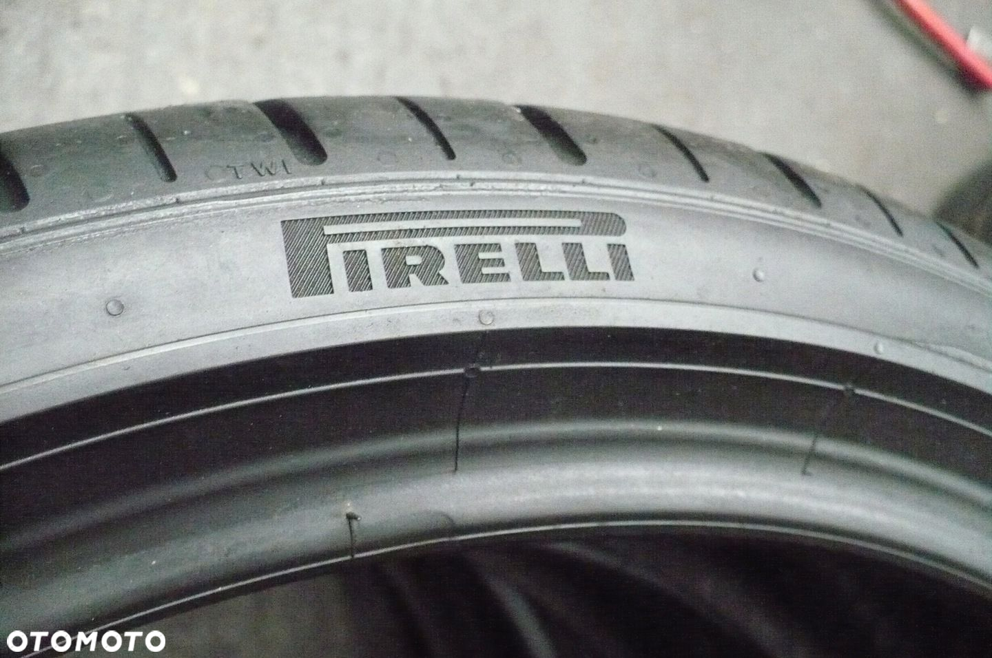 2x PIRELLI P Zero PZ4 RFT 205/40R18 5mm 5,1mm 2023 - 3
