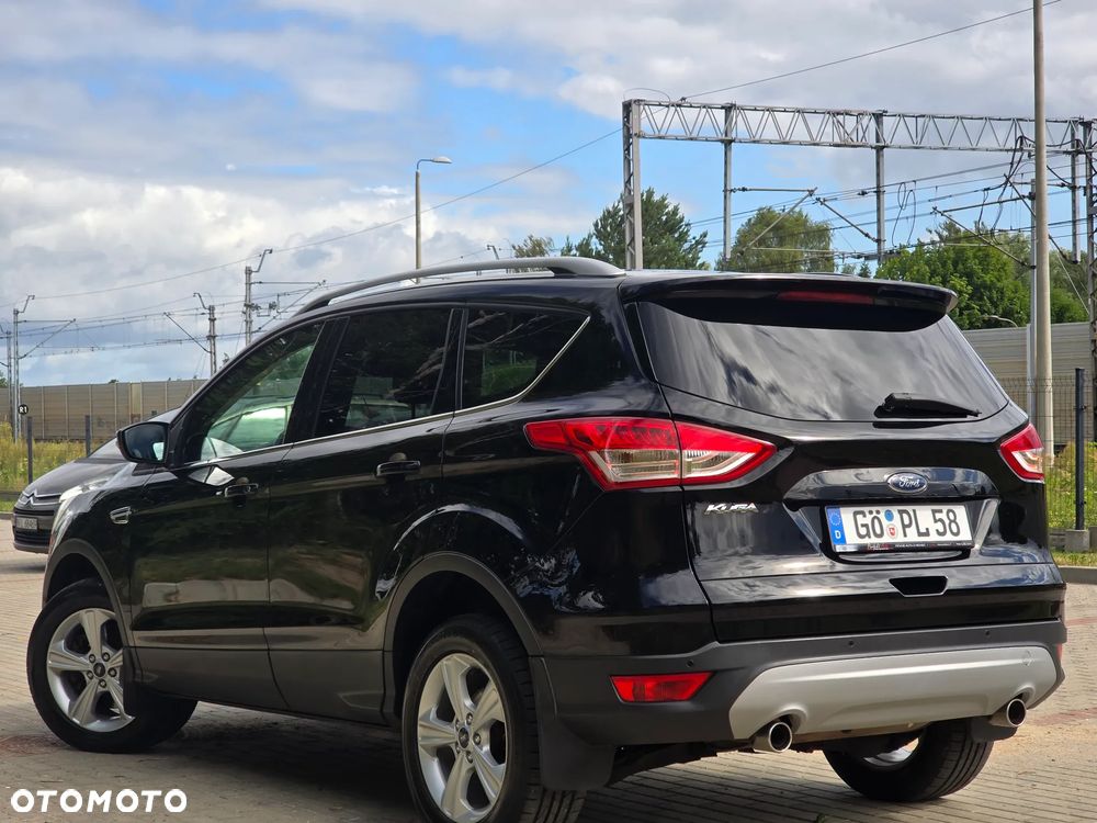 Ford Kuga 2.0 TDCi 4x4 Titanium - 8
