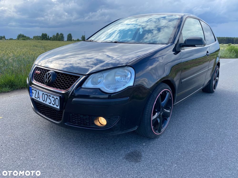 Volkswagen Polo - 4