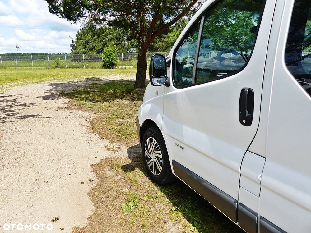 Renault Trafic - 17