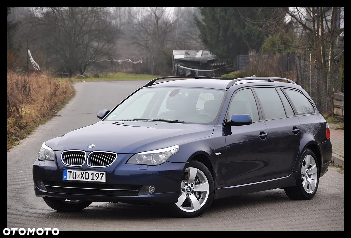 BMW Seria 5 525xi Touring Edition Lifestyle - 12