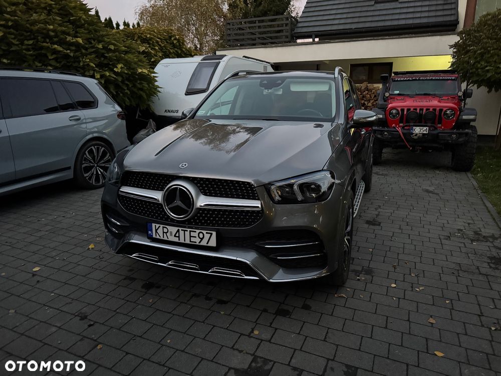 Mercedes-Benz GLE - 29