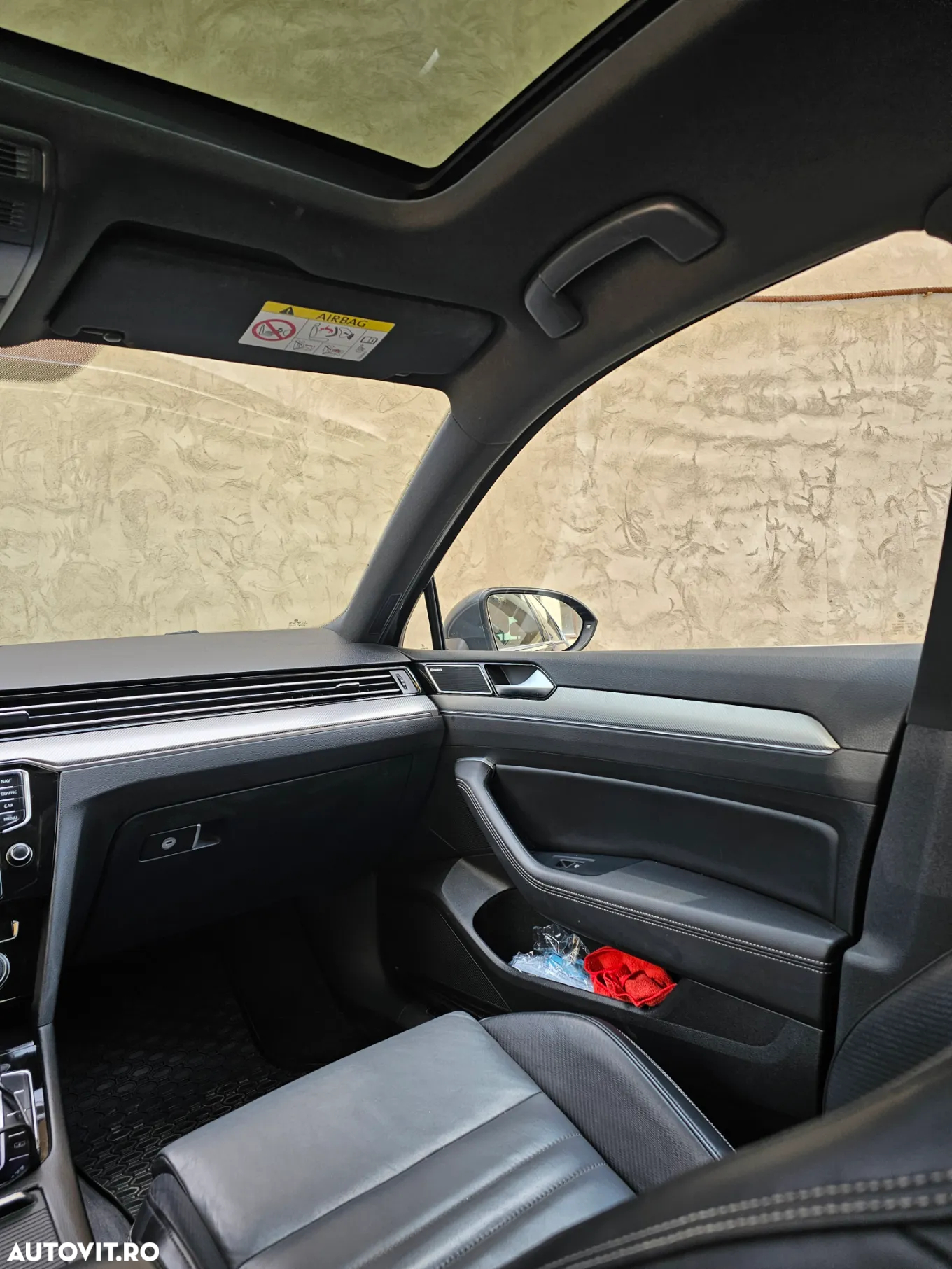Volkswagen Passat - 11