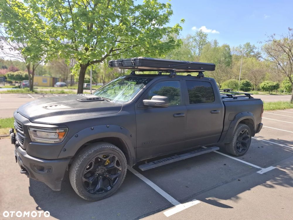 Dodge RAM - 1