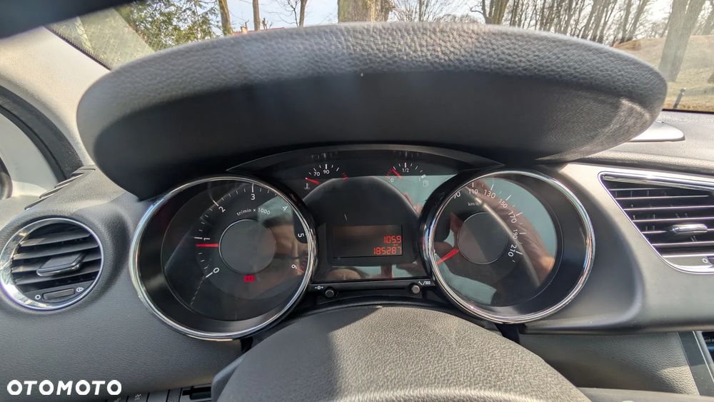 Peugeot 3008 HDi 115 Allure - 6