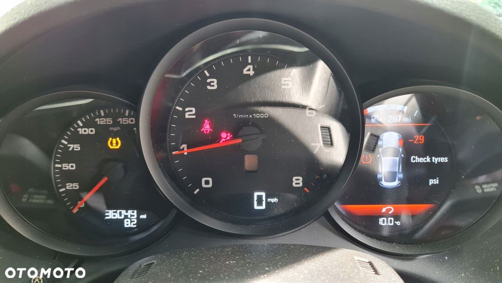 PORSCHE 718 CAYMAN 982 WYBIERAK LEWAREK BIEGÓW - 13