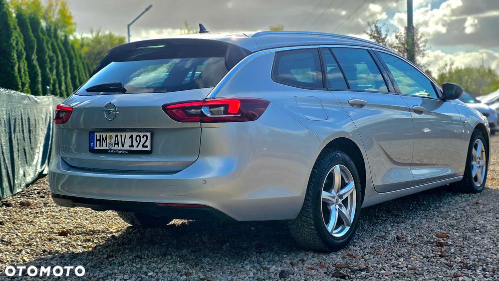 Opel Insignia - 24