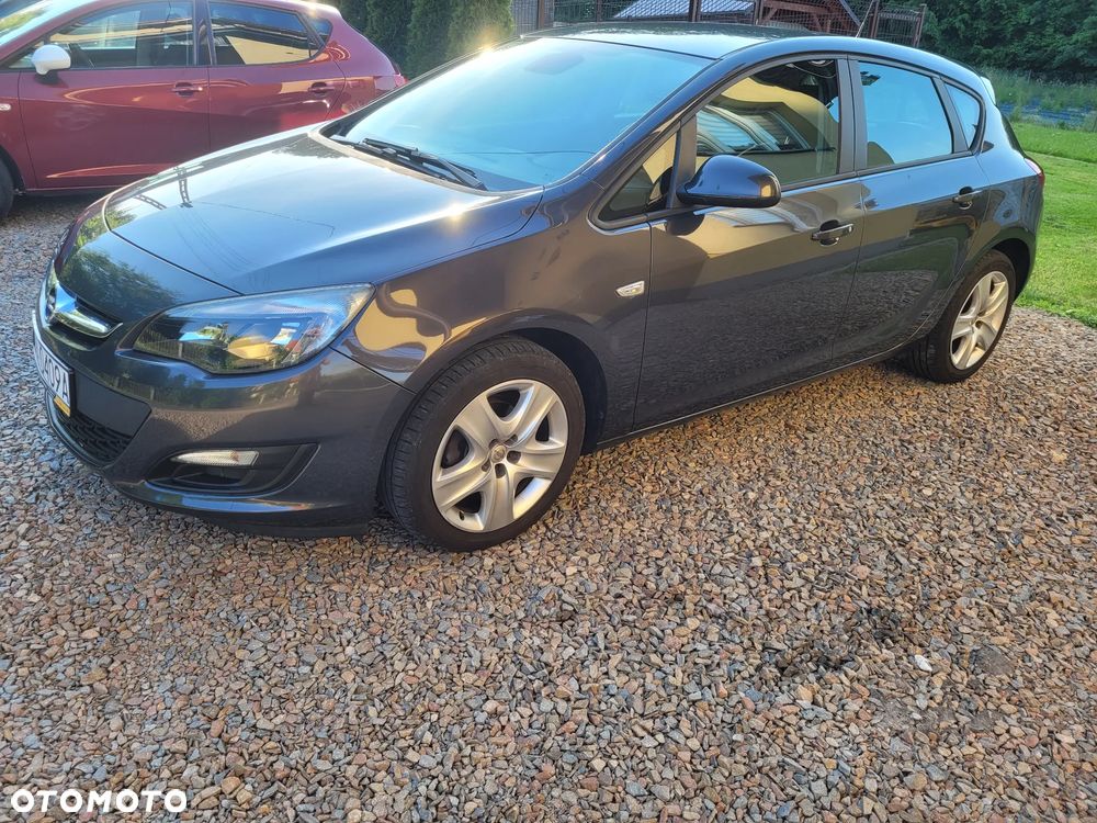 Opel Astra 1.4 Turbo - 15