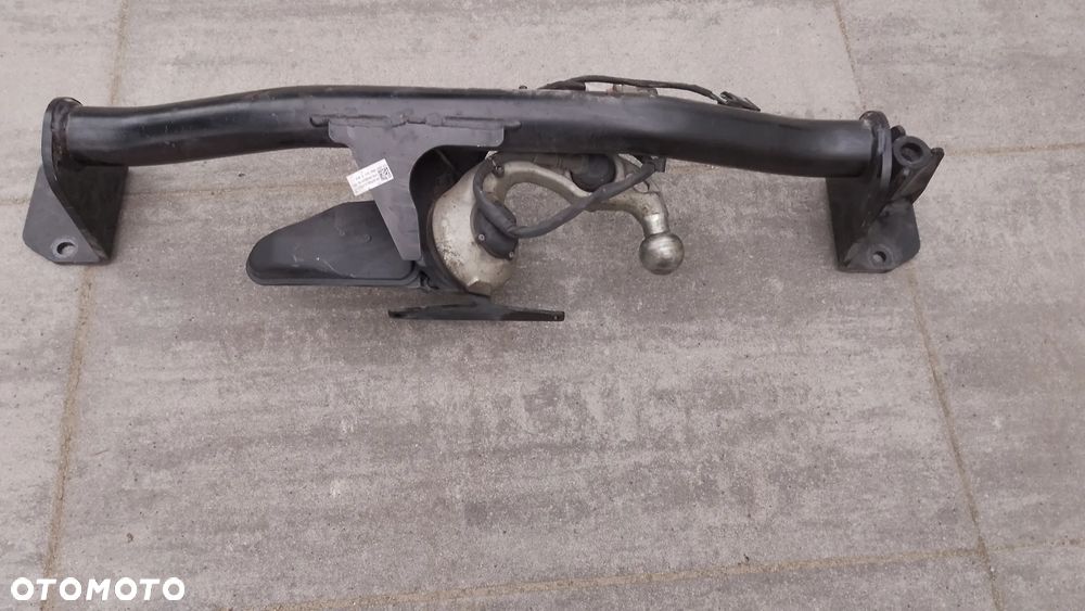 HAK HOLOWNICZY BMW X1 U11 DEMONTAŻ ORYGINAŁ 10069418 - 3