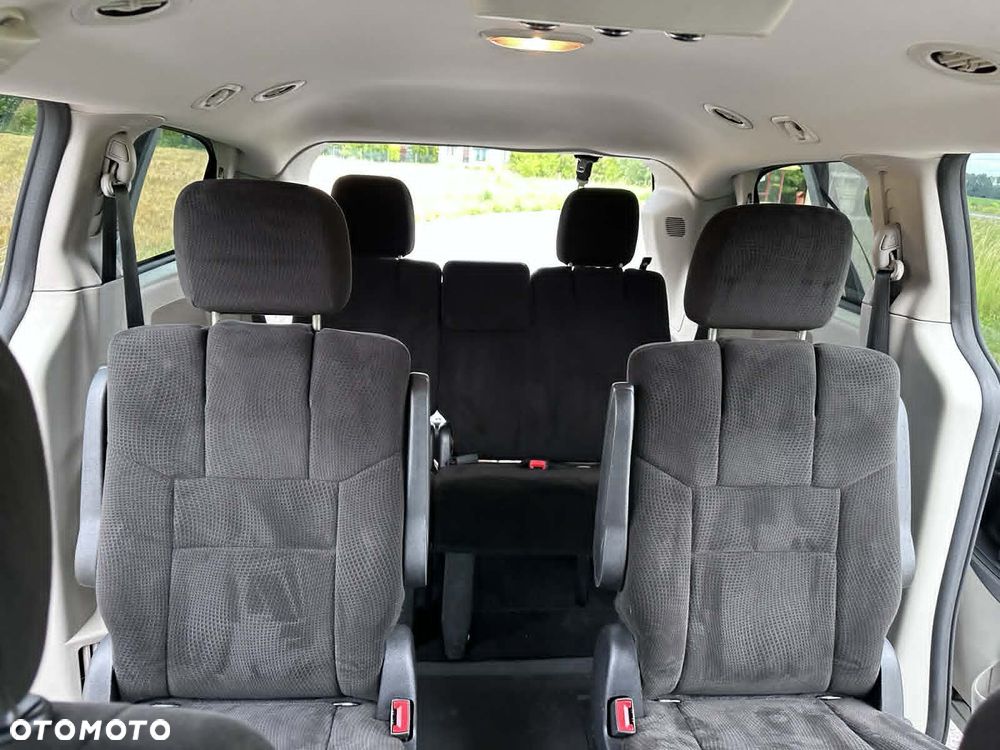 Dodge Grand Caravan 3.6 Express - 23