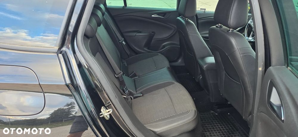 Opel Astra 1.6 D (CDTI) Automatik Business - 24