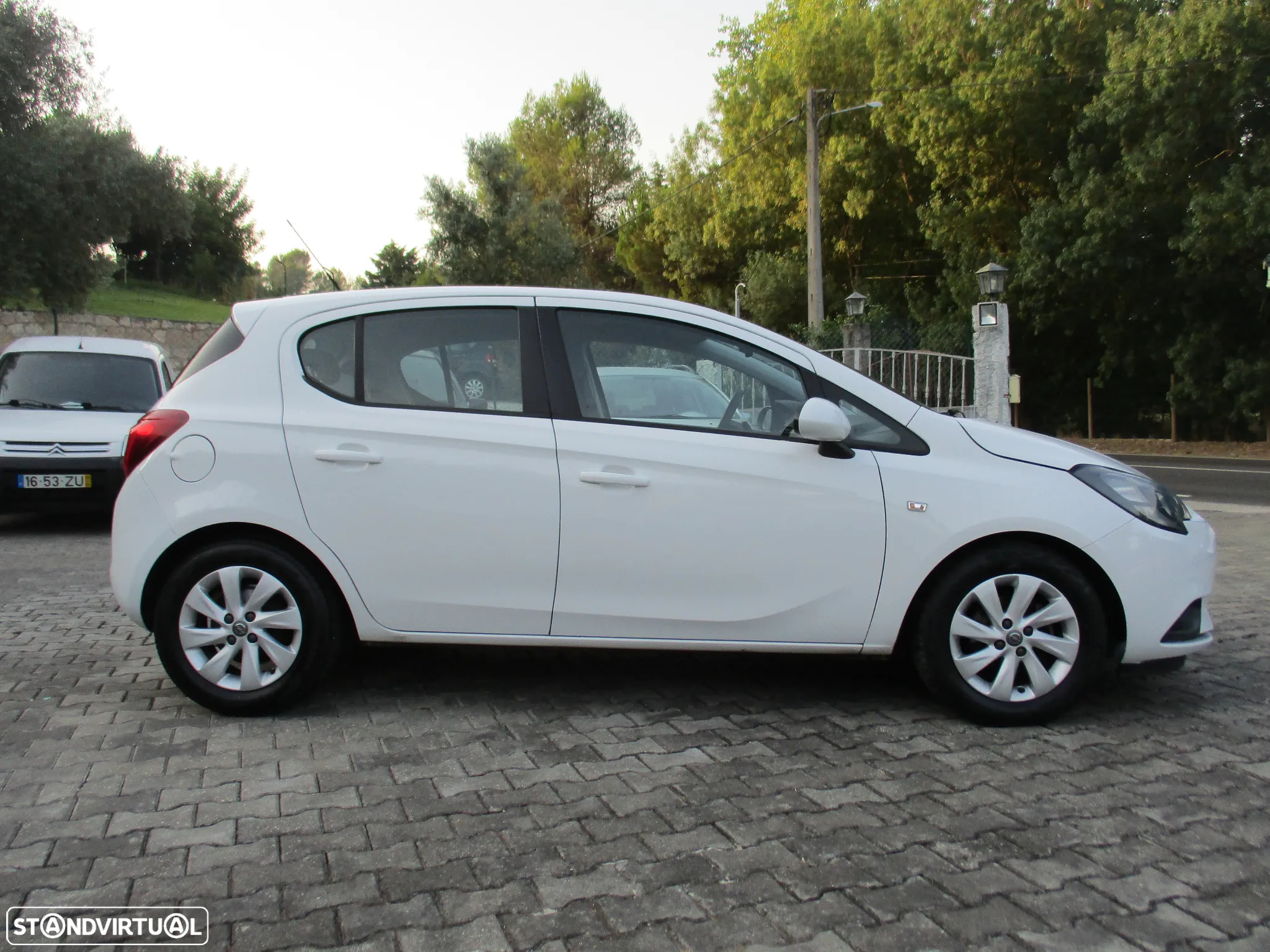 Opel Corsa 1.2 Edition - 9
