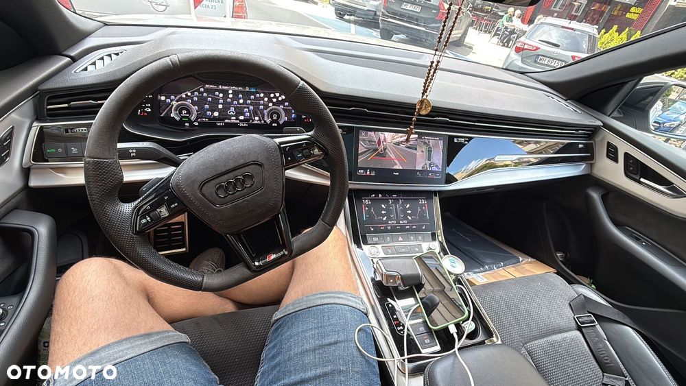 Audi Q8 - 2