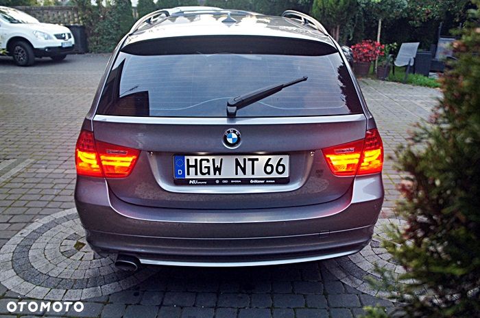 BMW Seria 3 320d DPF - 24