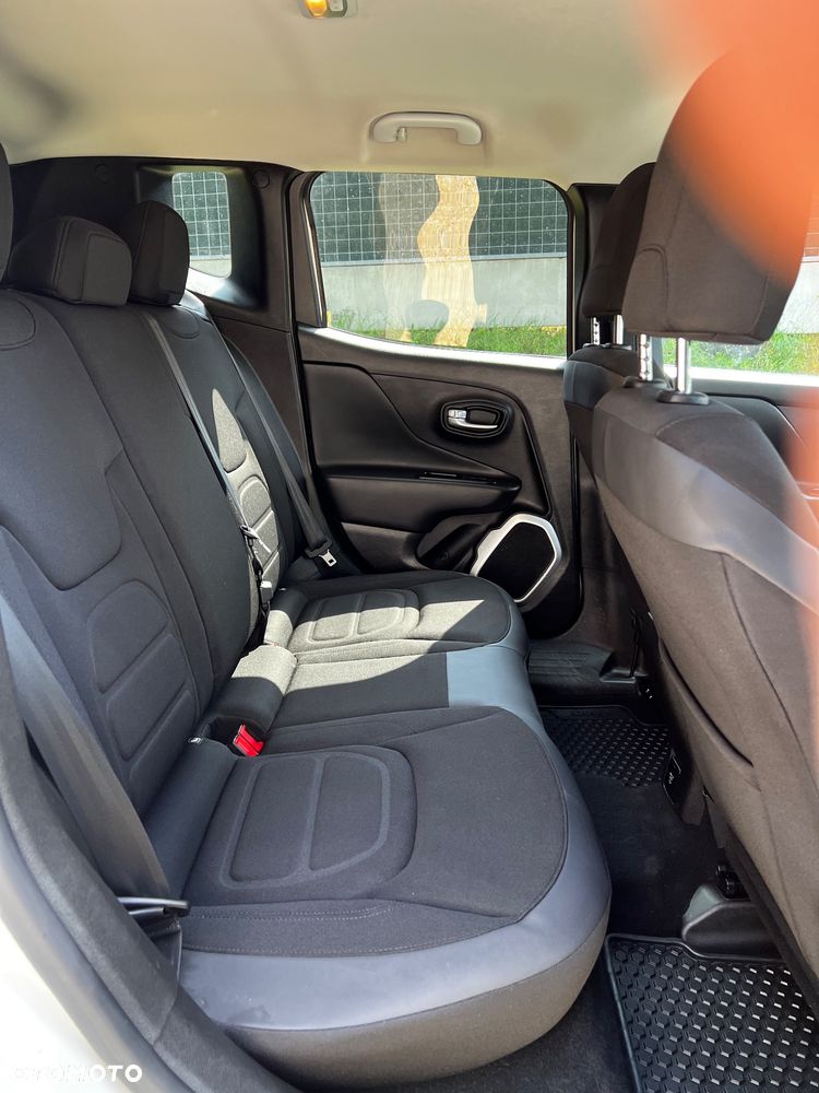 Jeep Renegade 2.0 MultiJet Limited 4WD S&S - 8